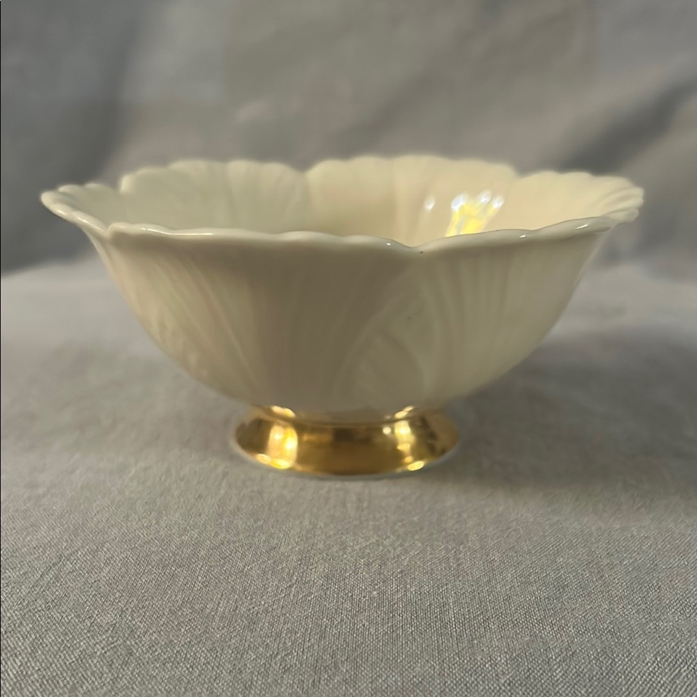 Lenox Dorian Cream and Gold Scalloped Pedestal Bowl or Cabbage Bowl or Nut Dish